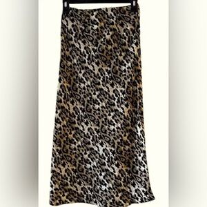OAT New York Leopard Midi skirt L